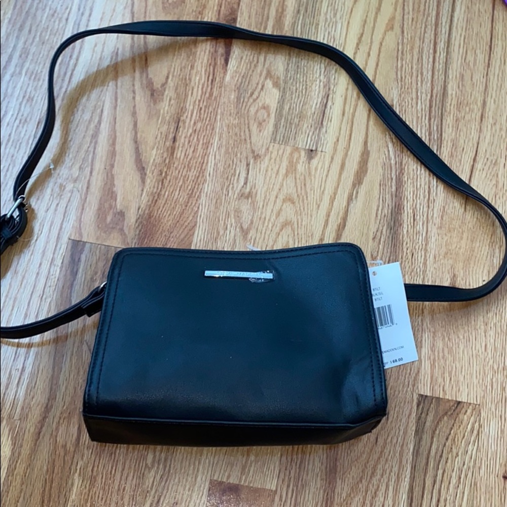 3 pocket steven madden black purse